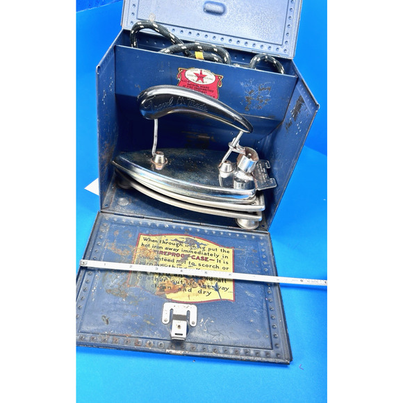 1920s Sunbeam Electric Travel Made Iron Portable Metal Case ..Decor/Display/Prop main image 5